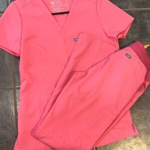 Figs Bright Pink Scrub Ensemble